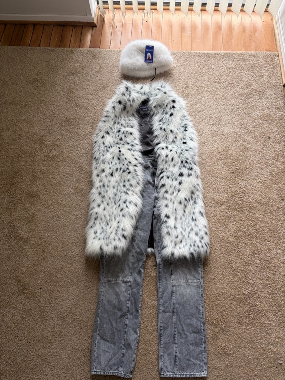 Faux Fur Long Vest in White and Black Speckle - Picture 5 of 7